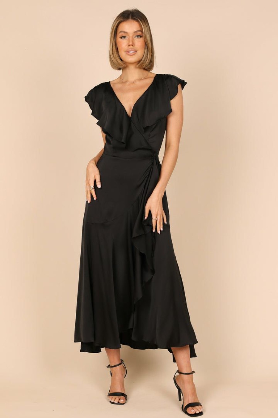 Clothing * | Petal & Pup Outlet Sale Cally Frill Shoulder Maxi Dress Black