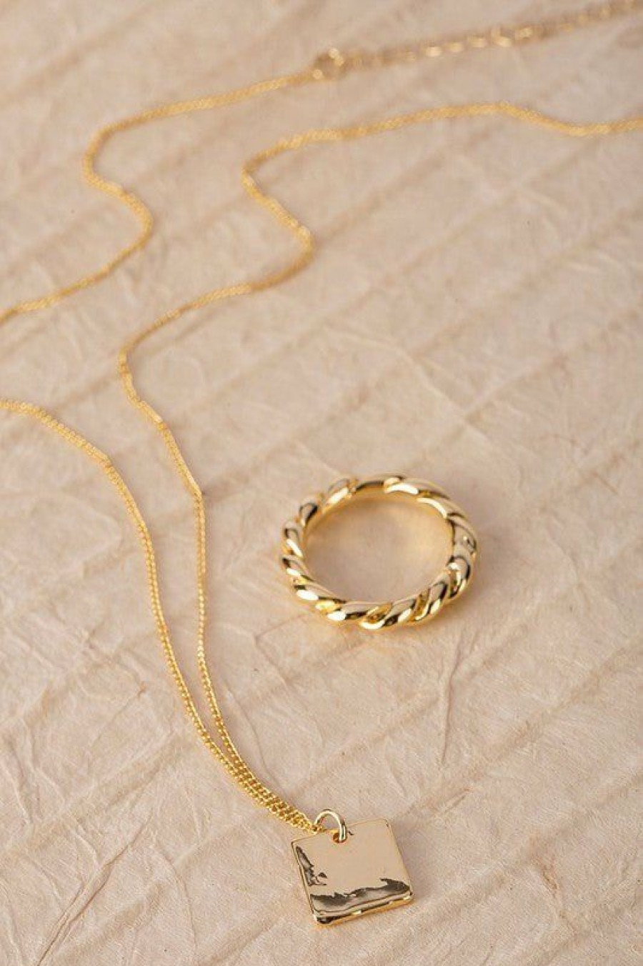 Shoes & Accessories * | Petal & Pup Cheap Online Pendant Necklace And Ring Set Gold