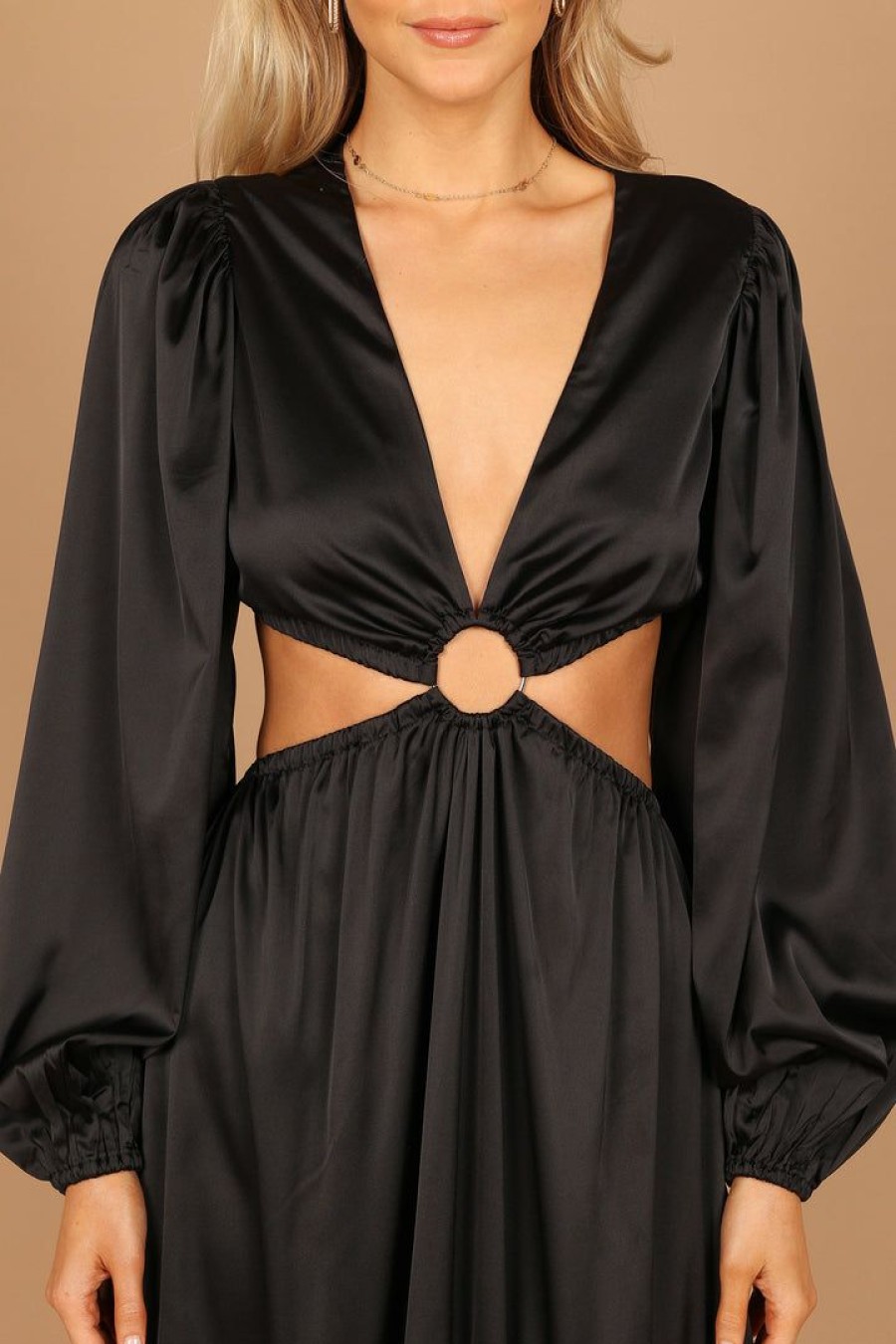 Dresses * | Petal & Pup Online Minnow Satin Ruffle Tier O-Ring Cut Out Maxi Dress Black