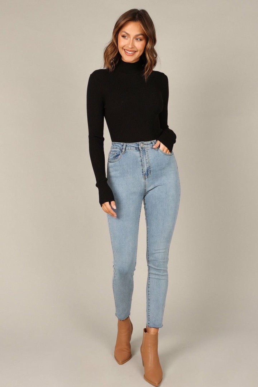 Clothing * | Petal & Pup Exquisite Gifts Alyssa Jeans Mid Blue Wash