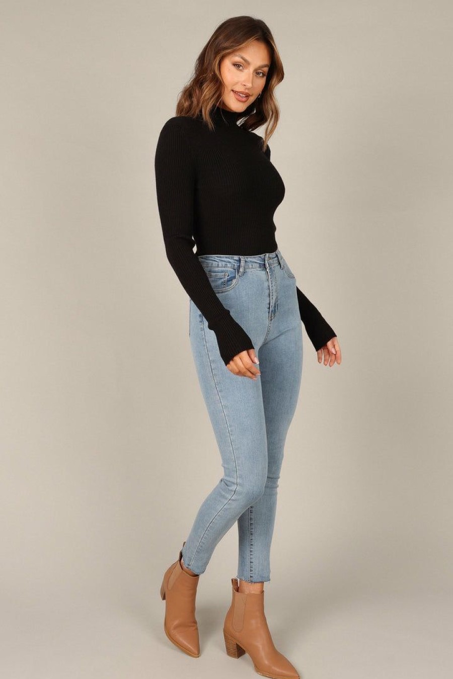 Clothing * | Petal & Pup Exquisite Gifts Alyssa Jeans Mid Blue Wash